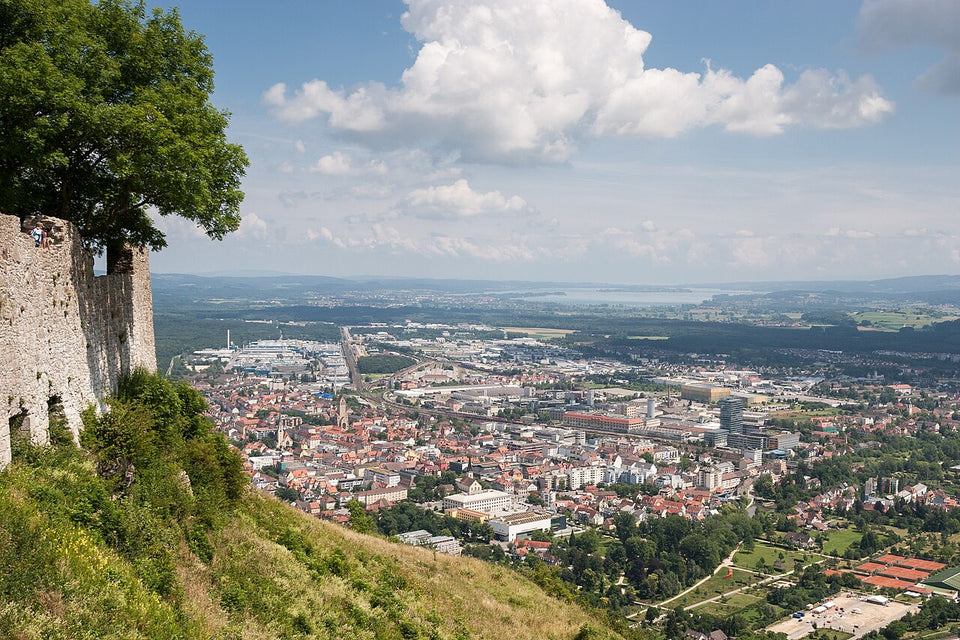 Singen: Blick vom Hohentwiel über die Stadt