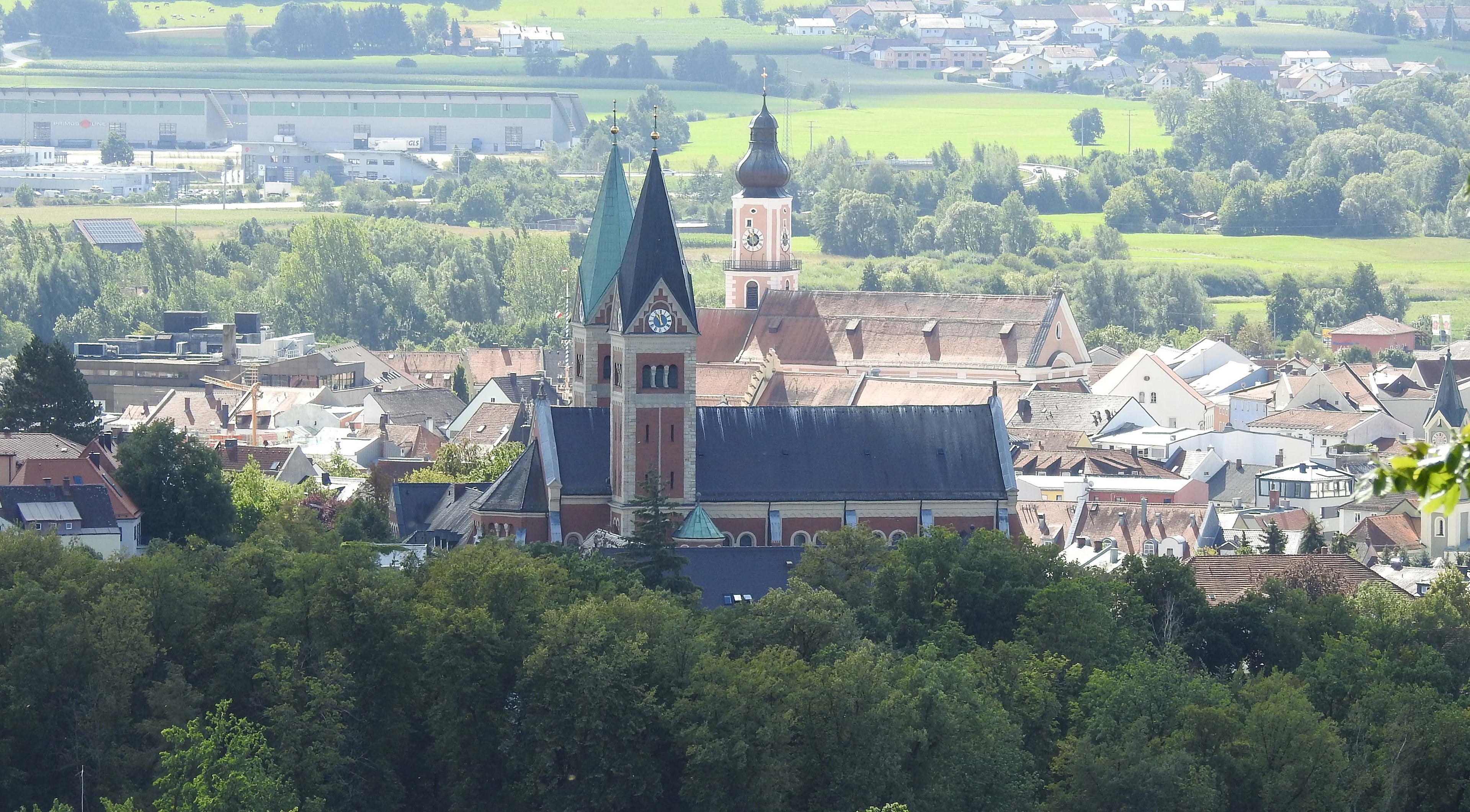 Grundbuchamt Cham